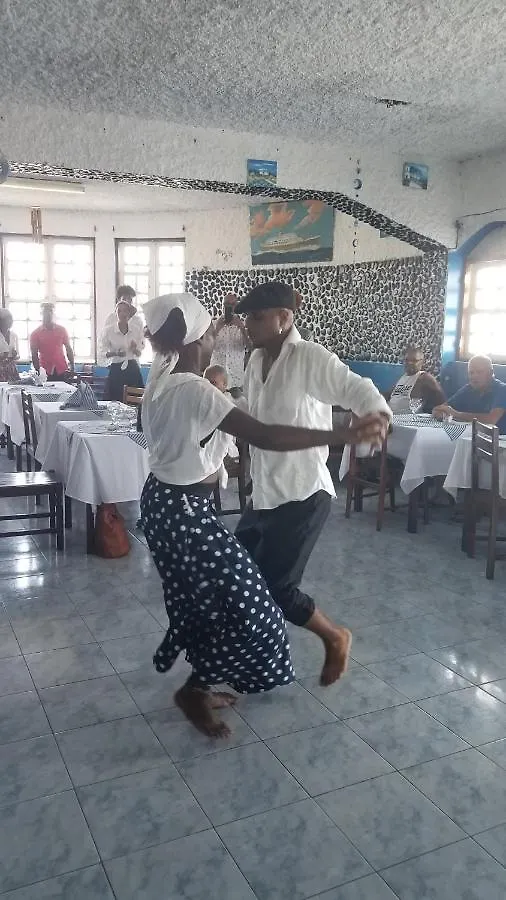 Chez Loutcha Residencial Hotel Mindelo